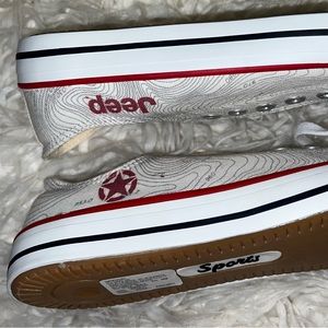 Jeep edition low top converse, never worn